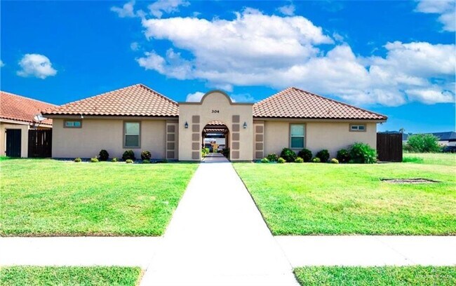 Primary Photo - 27 Ridge Rd