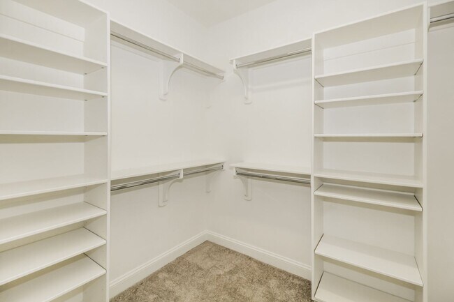 Building Photo - Beautiful Home in Wilmington - $200 Off First Month Rent (If Approved)