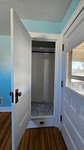 Building Photo - 362 Windermere Blvd