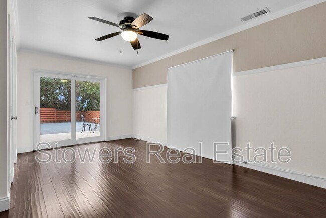 Building Photo - 25551 Maitland Dr
