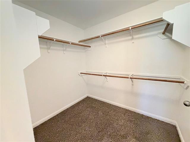 Building Photo - 2134 Redbud Dr