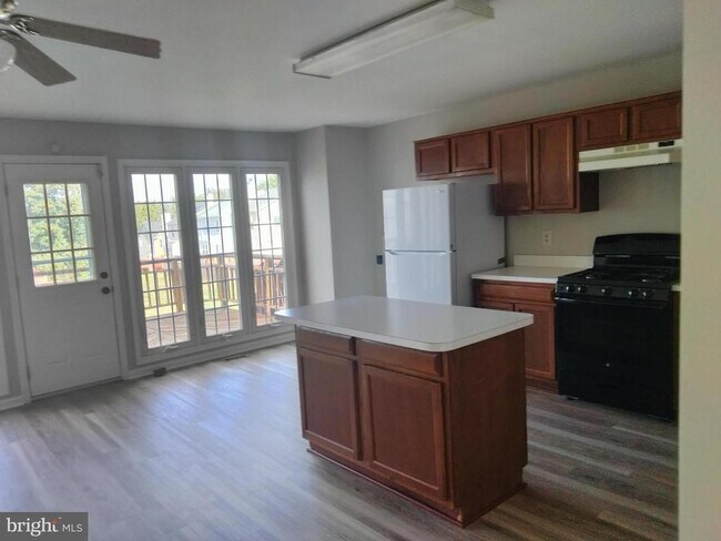 Building Photo - 16804 Winston Ln