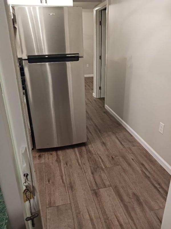 Building Photo - 1050 Stonybridge or Stoneybridge Dr