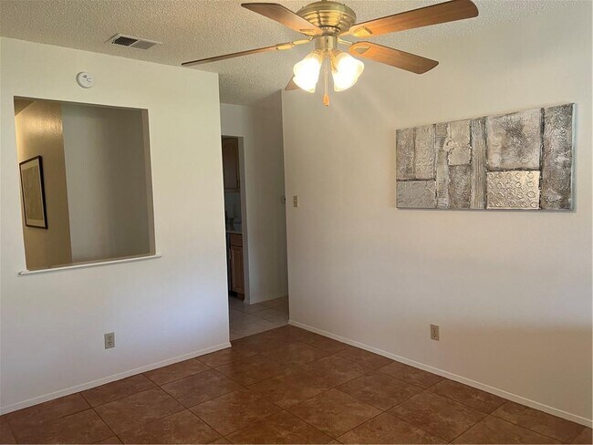Building Photo - 6909 Skynook Dr