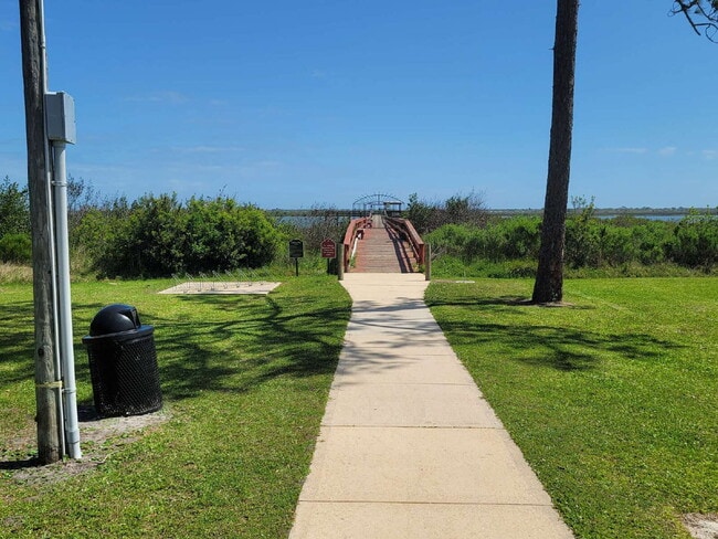 Building Photo - 9 Tarragona Ct