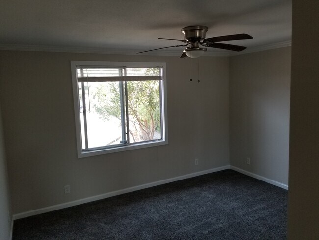 Building Photo - 14874 Acton Dr