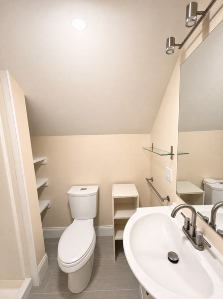 Bathroom 2 - 12 Jay St