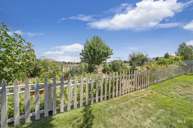 Building Photo - 2034 Northern Sky Dr