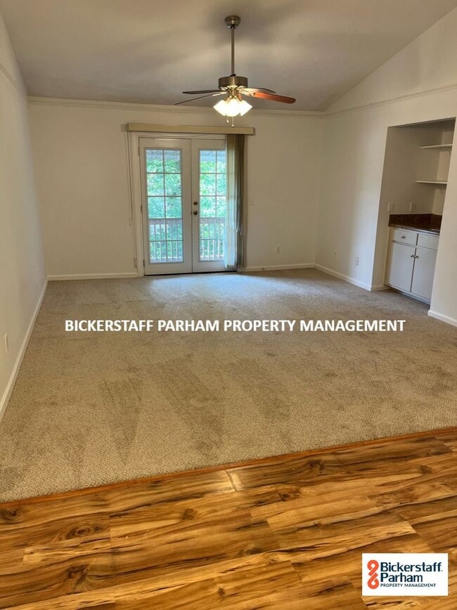 Building Photo - Great Experiences Are Just Around The Corner, Located Off Wynnton Road!