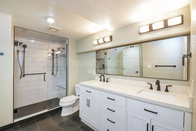 Building Photo - 10571 W 83rd Pl