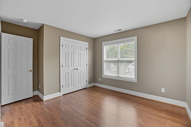 Building Photo - 11221 Grahamwood Pl