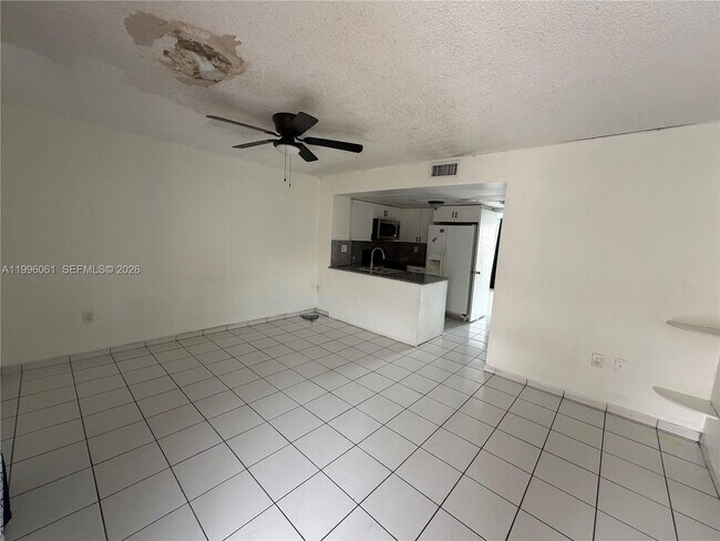 Building Photo - 2170 W 60th St