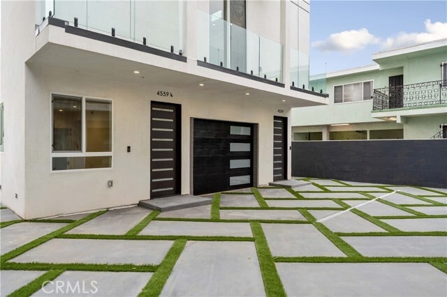 Building Photo - 4559 W 18th St