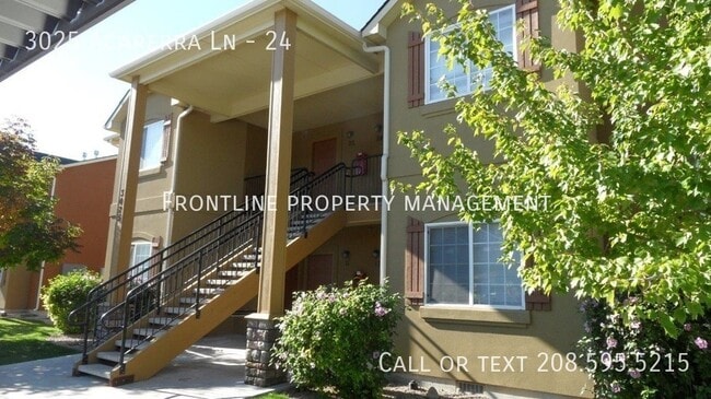 Primary Photo - 3025 W Acarrera Ln