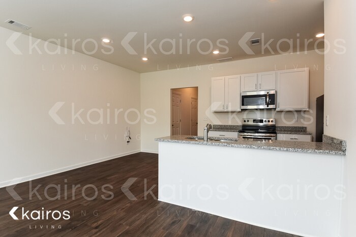 Building Photo - 121 Dudley Wy