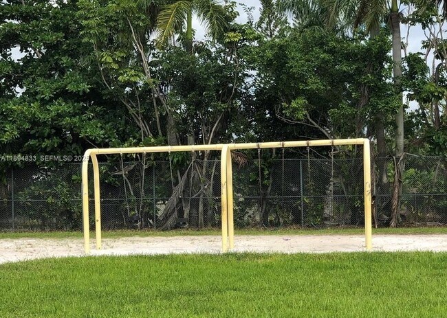 Building Photo - 438 NW 84th Terrace