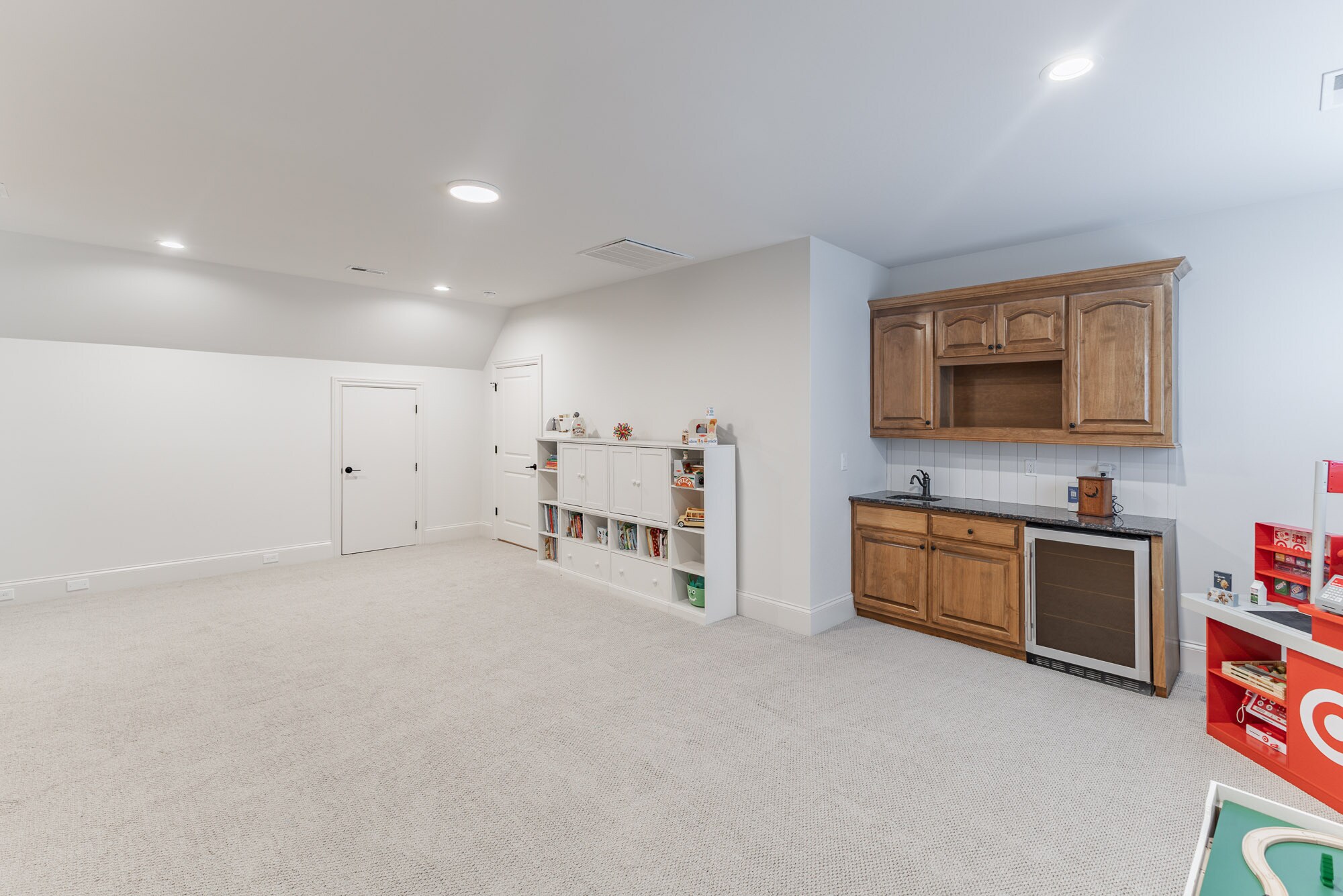 Building Photo - 136 Belle Ridge Dr