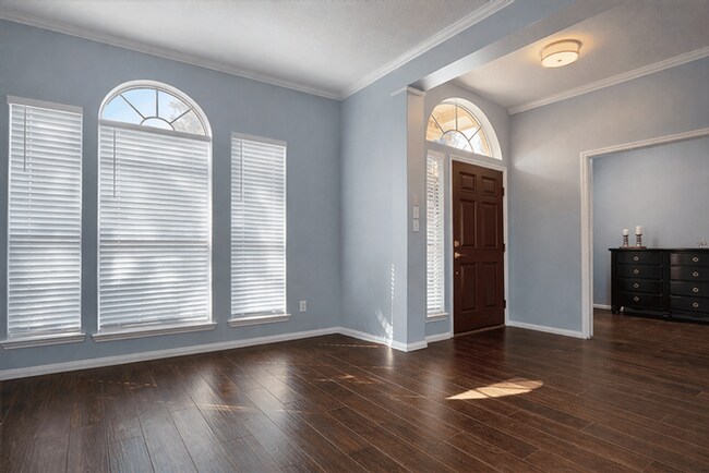 Building Photo - 1803 W Welsford Dr