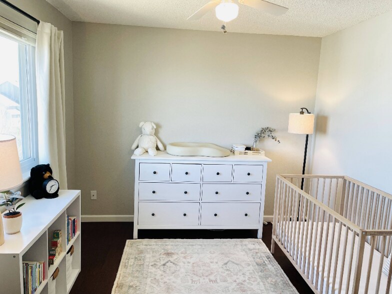 Building Photo - 2446 S Gibralter Way