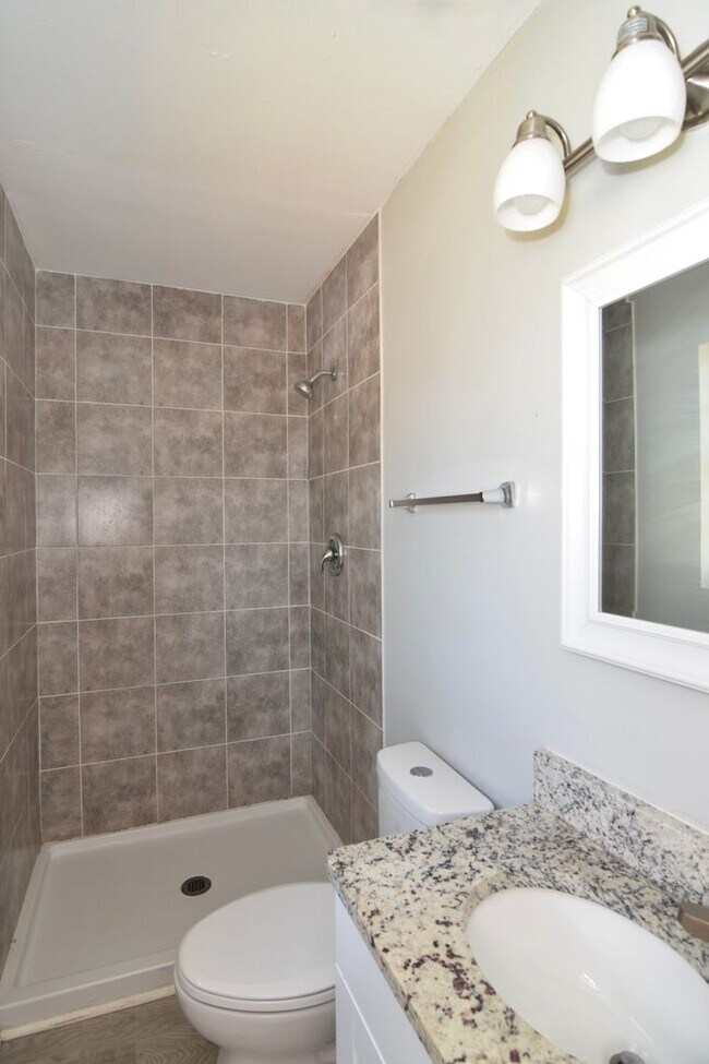 Building Photo - 3613 Alene Cir