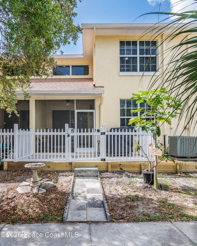 Building Photo - 206 Tin Roof Ave