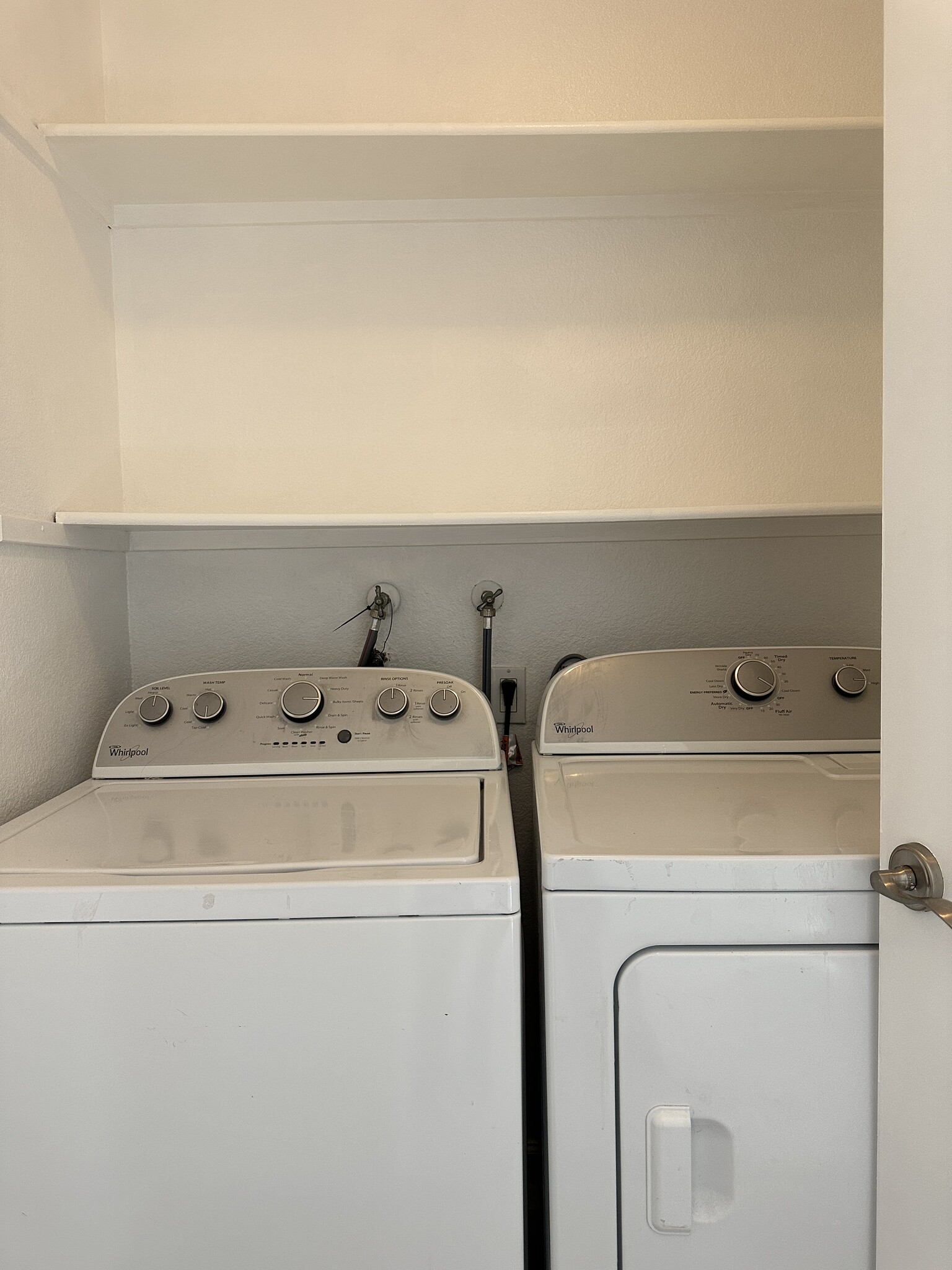 Laundry Room - 3695 Stevenson Blvd