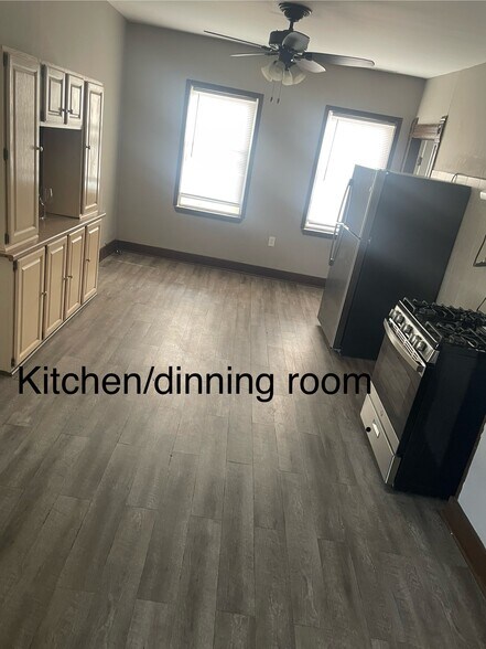 Primary Photo - 1734 W 18th Pl