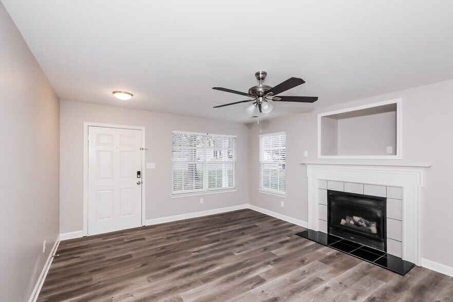 Building Photo - 5028 Revelation Way