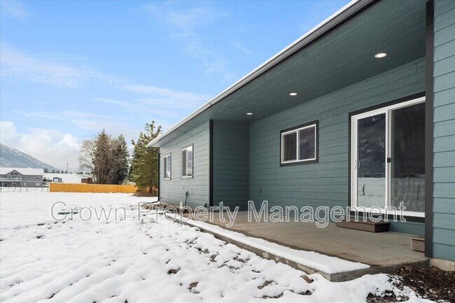 Building Photo - 133 Bench Run