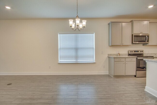 Building Photo - 4620 Sago Palm Cir