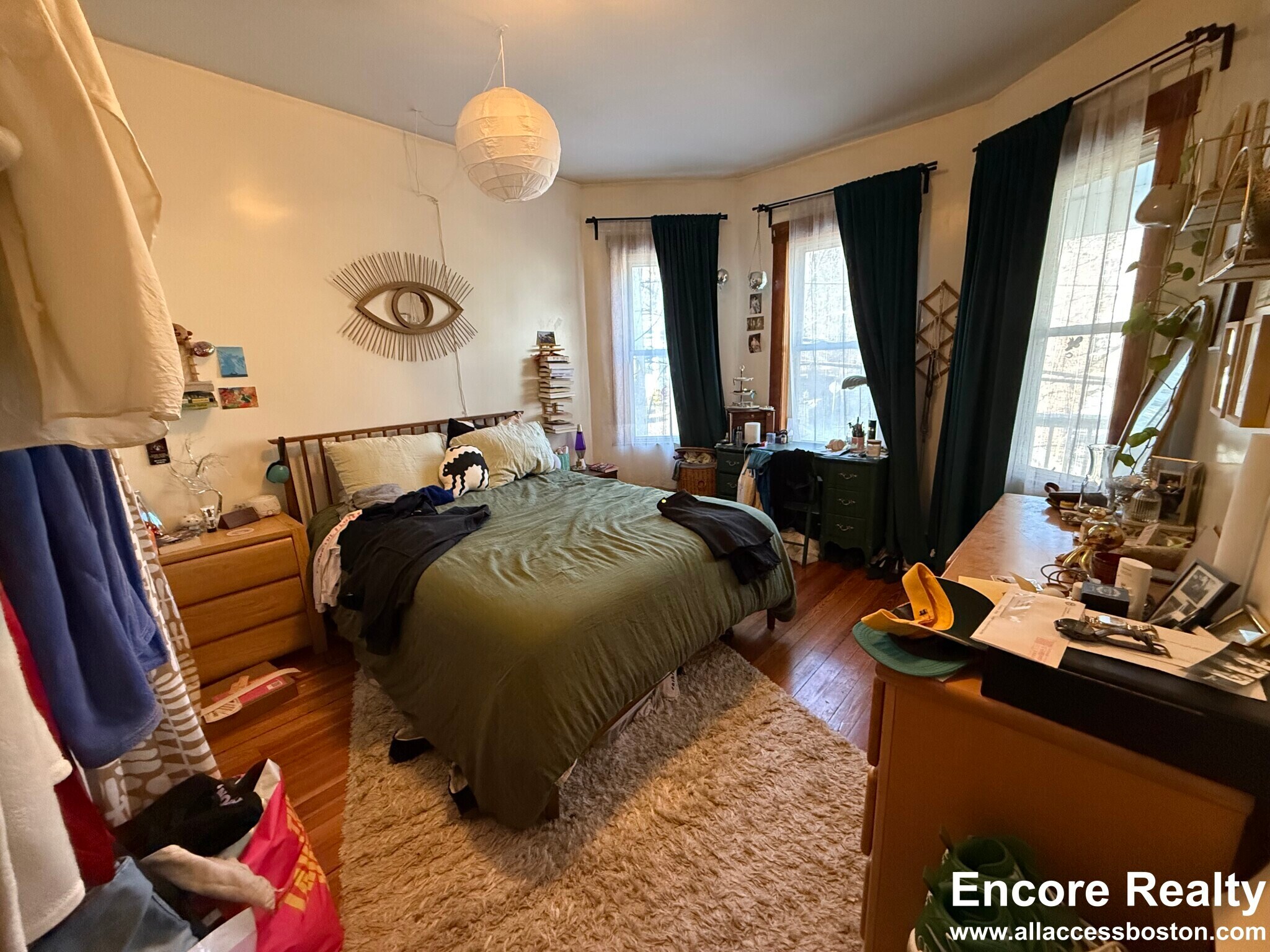 Building Photo - 331 Faneuil St