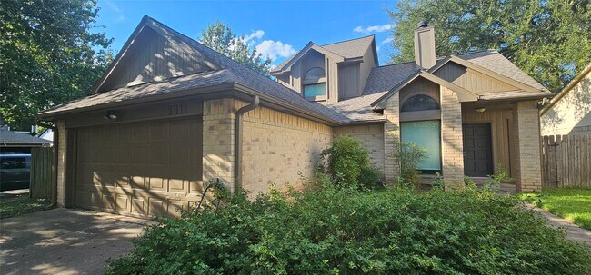 Primary Photo - 3511 Meadowcrest Ln