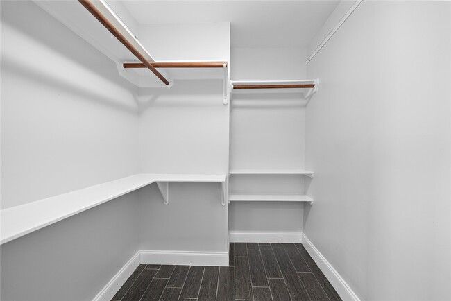 Building Photo - 4435 Osby Dr