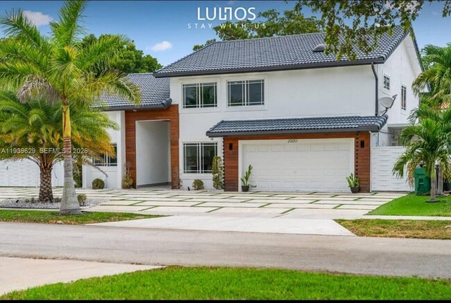 Building Photo - 20051 NW 64th Pl