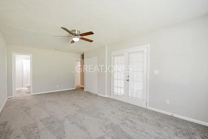 Building Photo - 3026 Gleason Ave