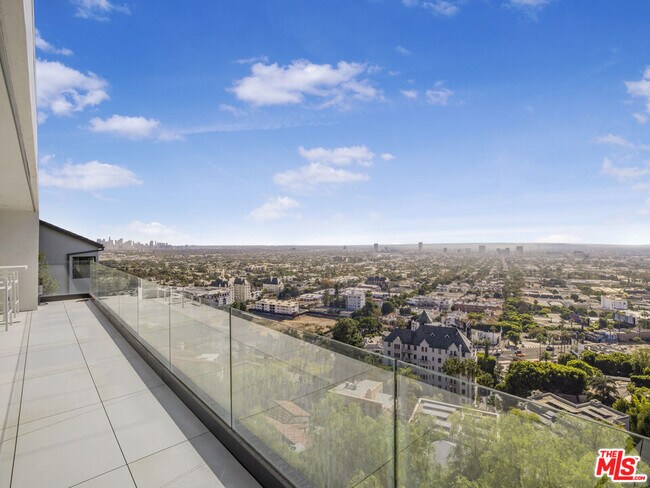 Building Photo - 1600 Marlay Dr