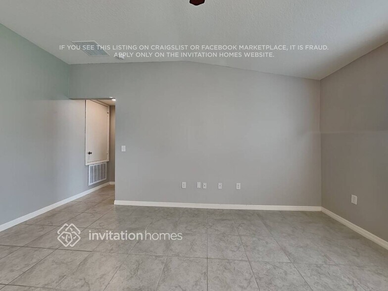 Building Photo - 7334 Ibis Dr