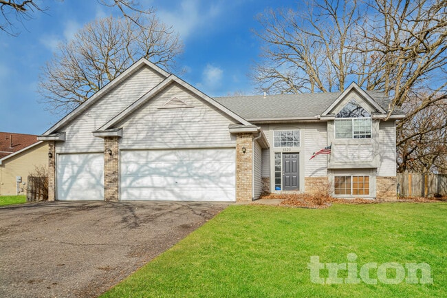 Building Photo - 5535 Highland Trail