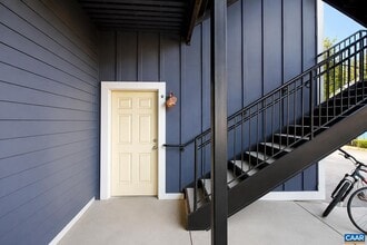 Building Photo - 215 5th St SW