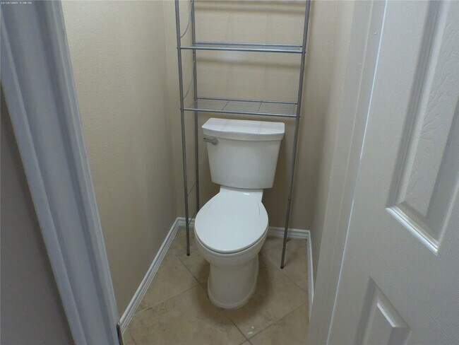 Building Photo - 20207 Emerald Cliff Ln