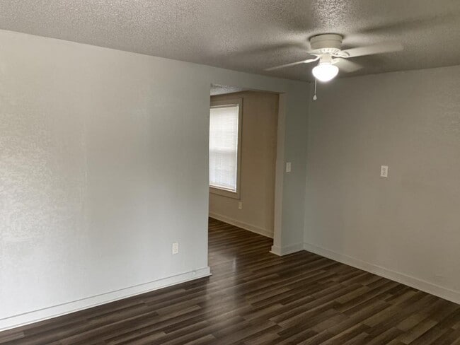 Building Photo - 4229 NE 20th St