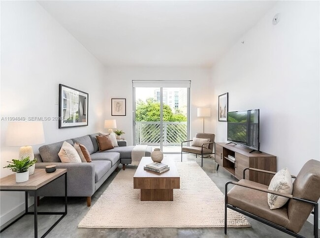 Building Photo - 761 NW 1st St