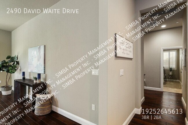 Building Photo - 2490 David Waite Dr