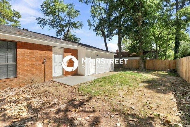 Building Photo - 3 Bedroom Pet-Friendly Home in Millington, TN with Main Street Renewal