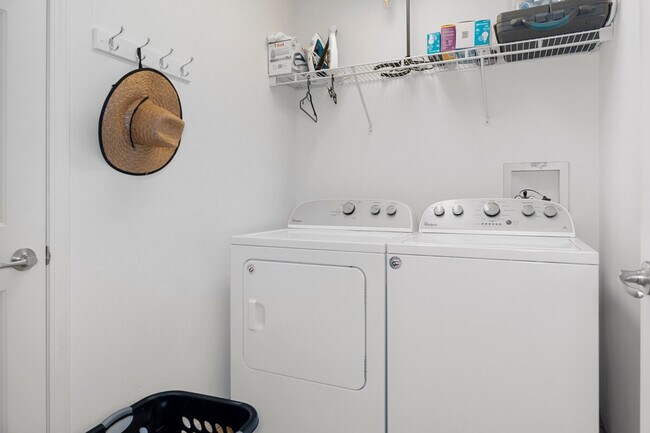 Building Photo - 4780 S Polderland Way