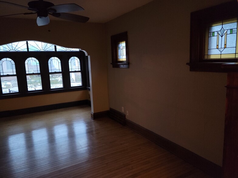 Building Photo - 2064 S 71st St