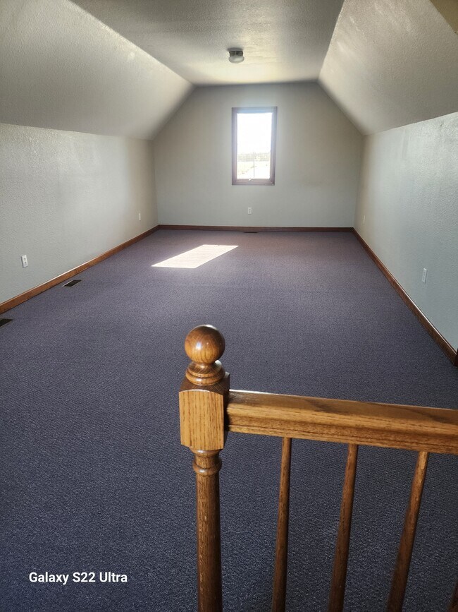 Building Photo - 22611 Campbell Rd