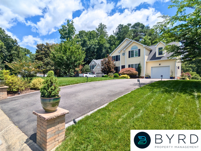 Building Photo - 15000 Highberry Woods Ct