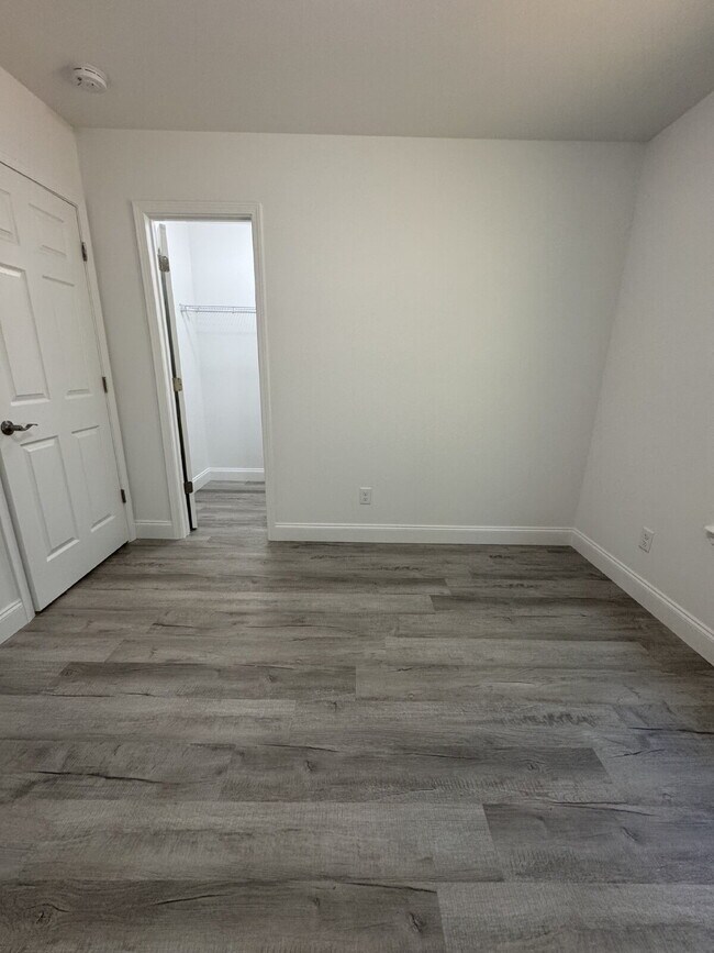 Building Photo - "Charming 3-Bedroom Retreat in Mars Hill: Cozy Comfort with 2 Full Baths!"