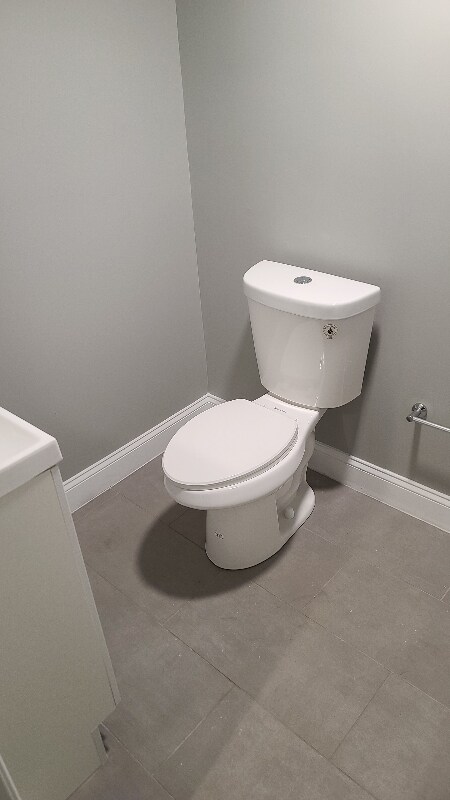 Building Photo - 1132 Hanley St